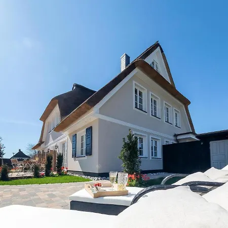 Traumhaus Unter Reet Deluxe
