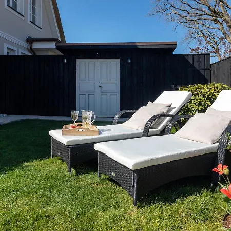 Traumhaus Unter Reet Deluxe Apartment Ostseeheilbad Zingst